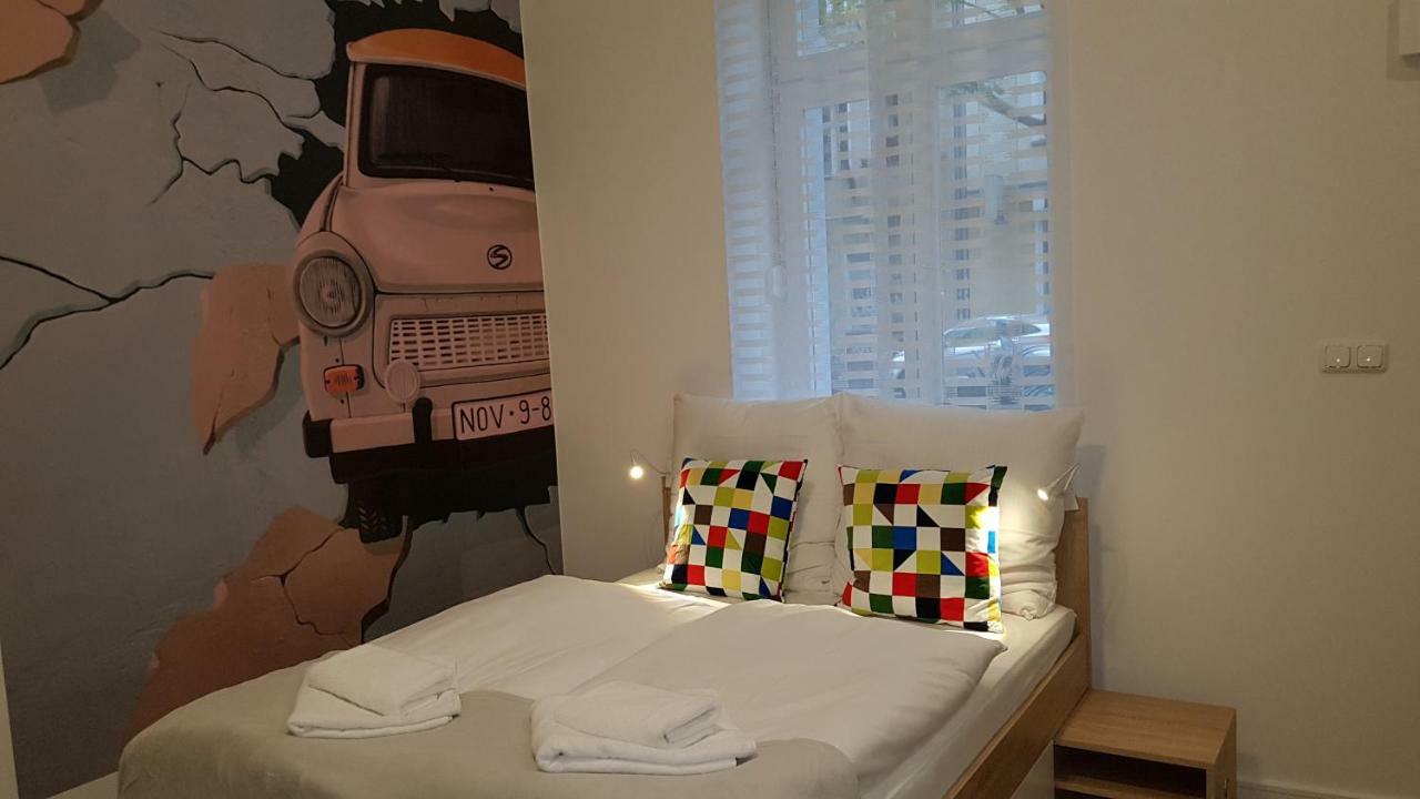 Studio Apartment For 3 Berlin Exterior photo